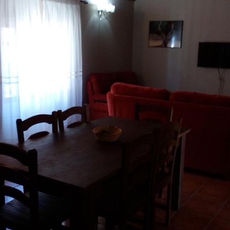 Apartamentos Rurales Casas De Los Maestros Talarrubias Ngoại thất bức ảnh