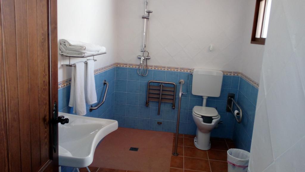 Apartamentos Rurales Casas De Los Maestros Talarrubias Ngoại thất bức ảnh