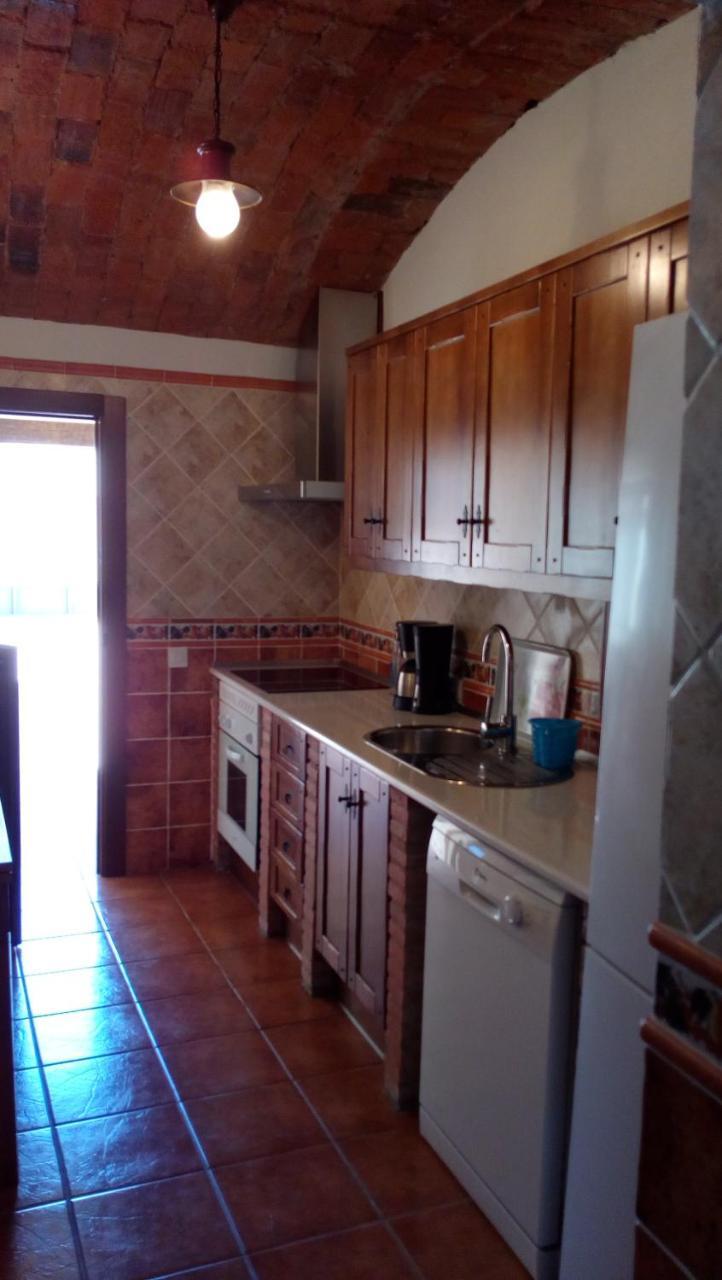 Apartamentos Rurales Casas De Los Maestros Talarrubias Ngoại thất bức ảnh