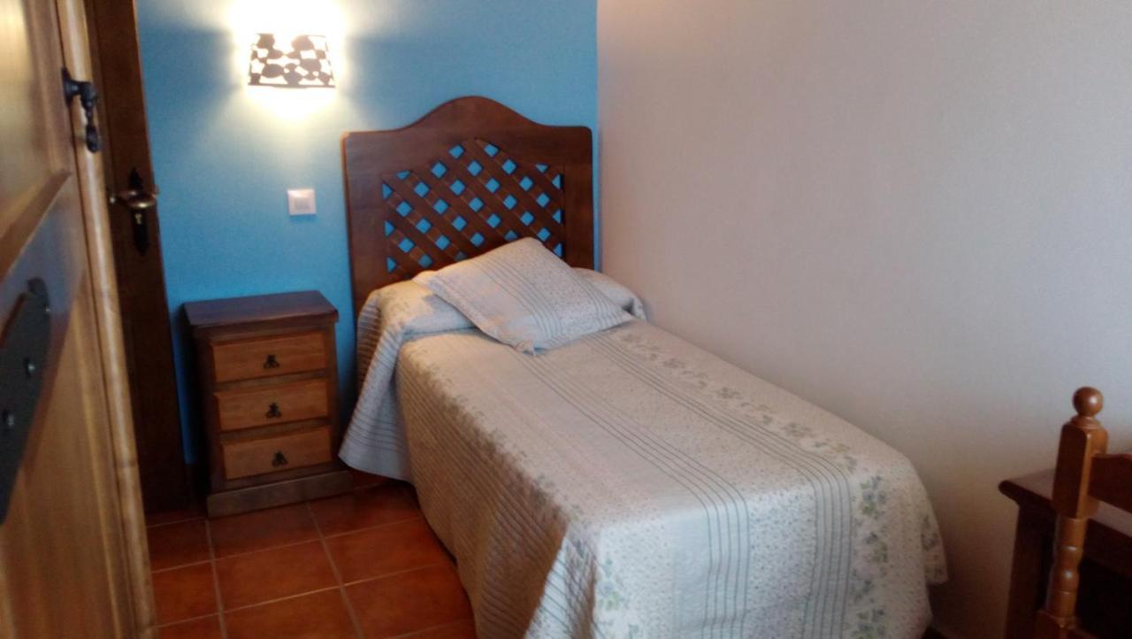 Apartamentos Rurales Casas De Los Maestros Talarrubias Ngoại thất bức ảnh